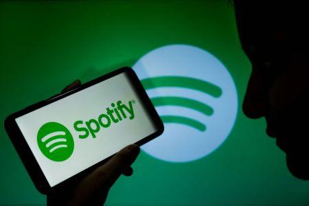 Spotify to Add ‘Content Advisory’ Warnings to Podcasts With Covid Discussion Spotify,neil young spotify,joni mitchell spotify